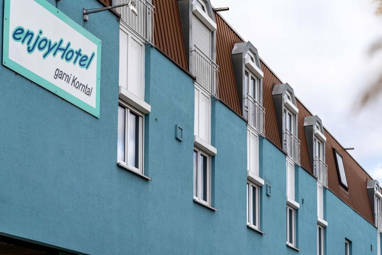 Enjoyhotel Garni Korntal Stuttgart B&B Parkplatz Sprinter Exterior foto